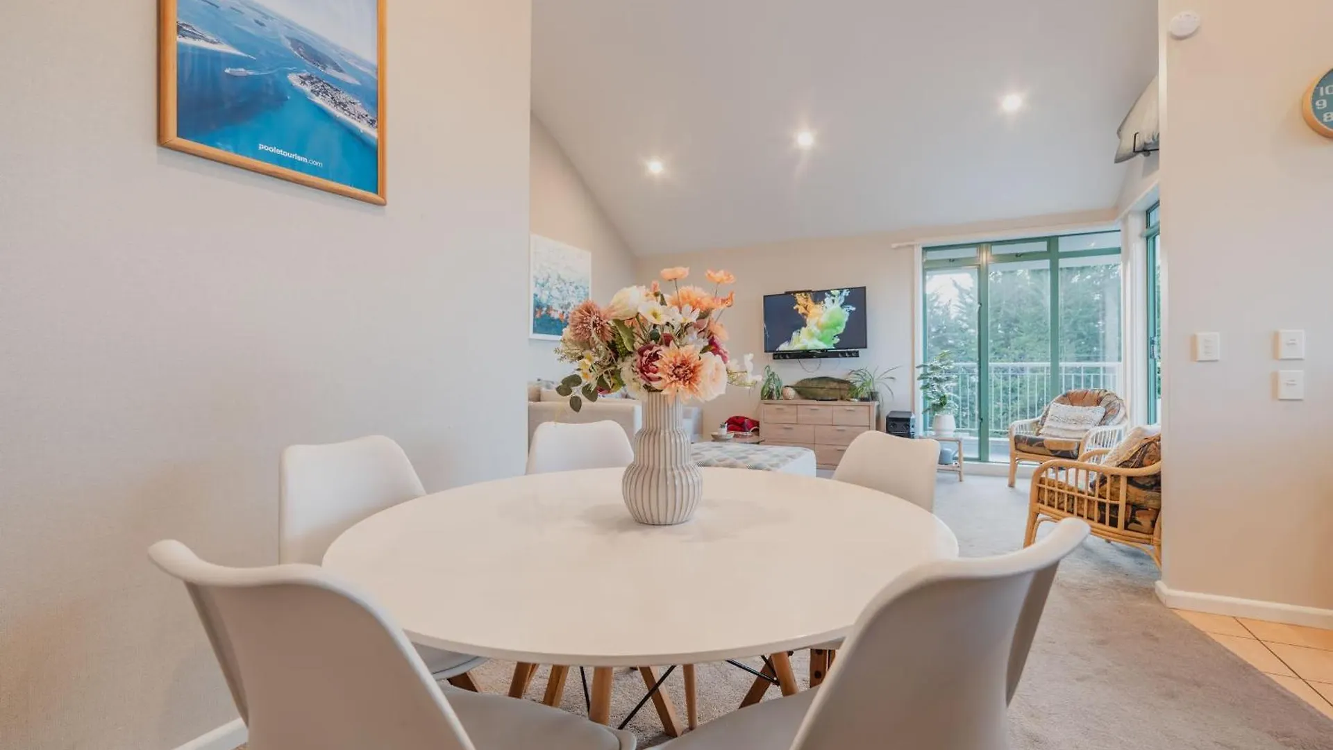 فيلا Elevated Ocean View Oasis - 3Br 2 Bath Parking كريستتشيرش نيوزيلندا